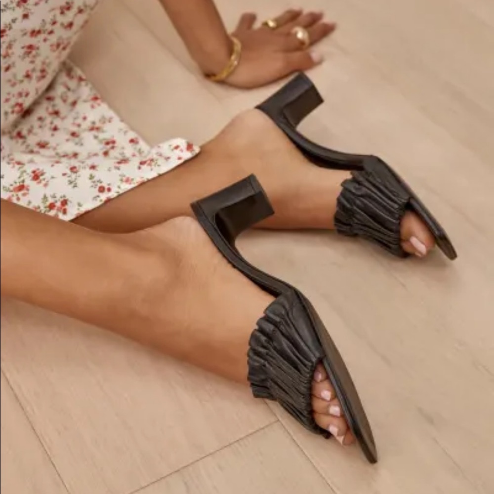 Reformation Shereen Ruched Block Heel Mule